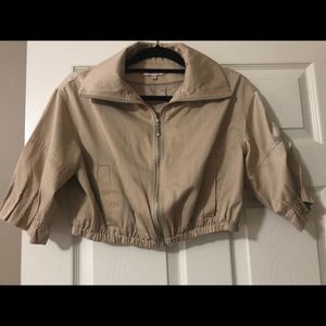 Crop style jacket, gold